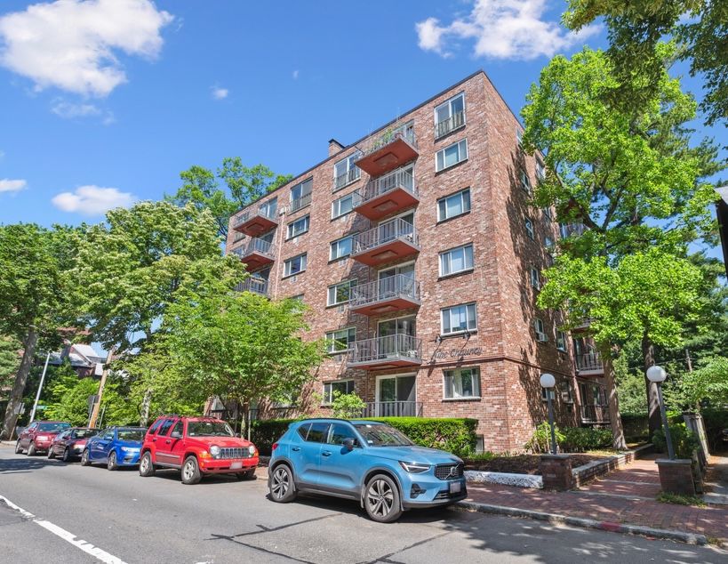 9 Chauncy Street Unit 20 | Cambridge, MA